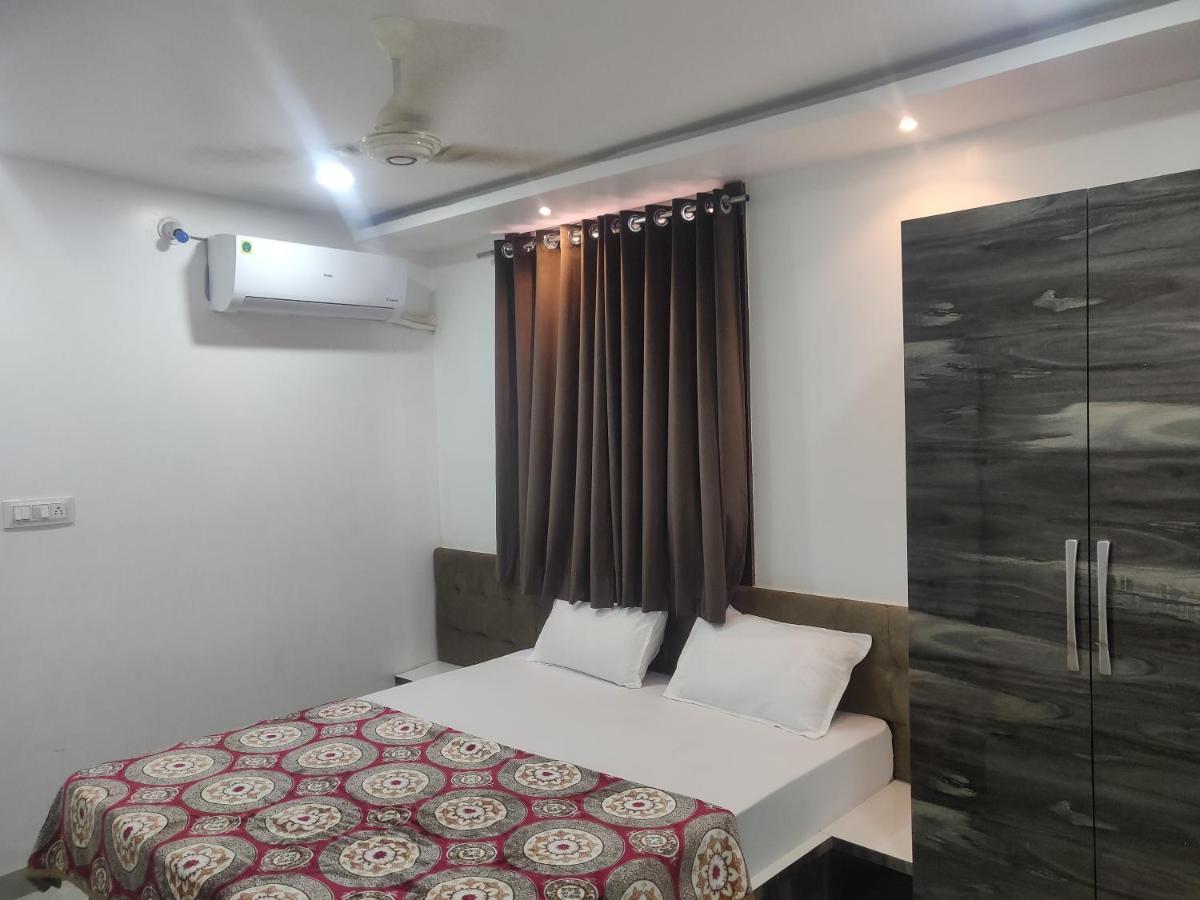Hotel Rb Palace Indore Exterior foto